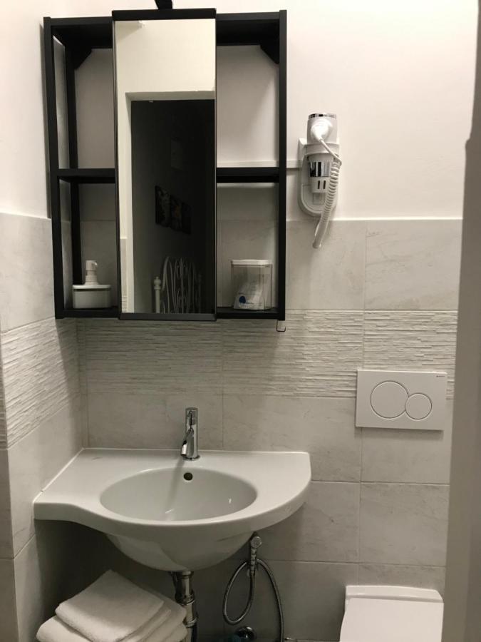Attico Livorno Bed & Relax Hotel Ngoại thất bức ảnh
